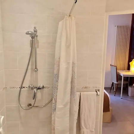 Le Clos D'alésia 3* Parigi